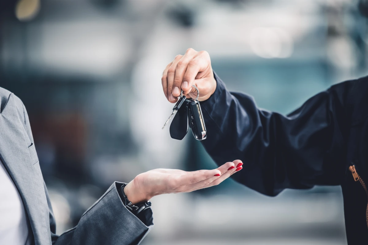 Bail précaire et bail dérogatoire : comprendre les nuances et enjeux pour les locataires et propriétaires